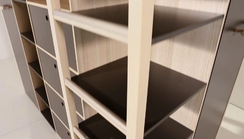 Mobiler Kleiderständer für Hochbett Indiana
