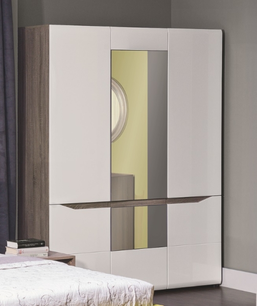 Schrank 3-türig Linn