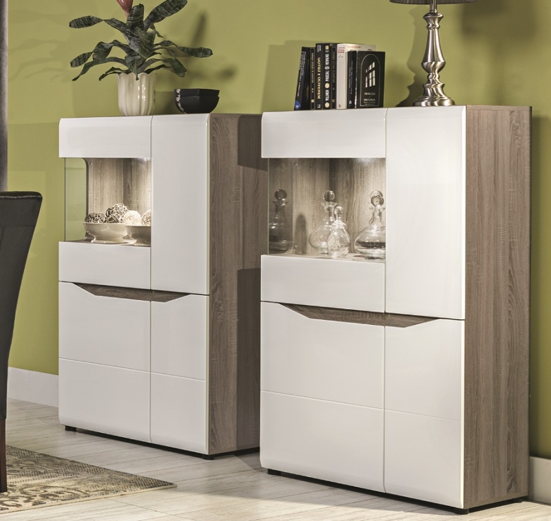 Kommode Mit Vitrine 2021 Kommode Mit Vitrine 2021